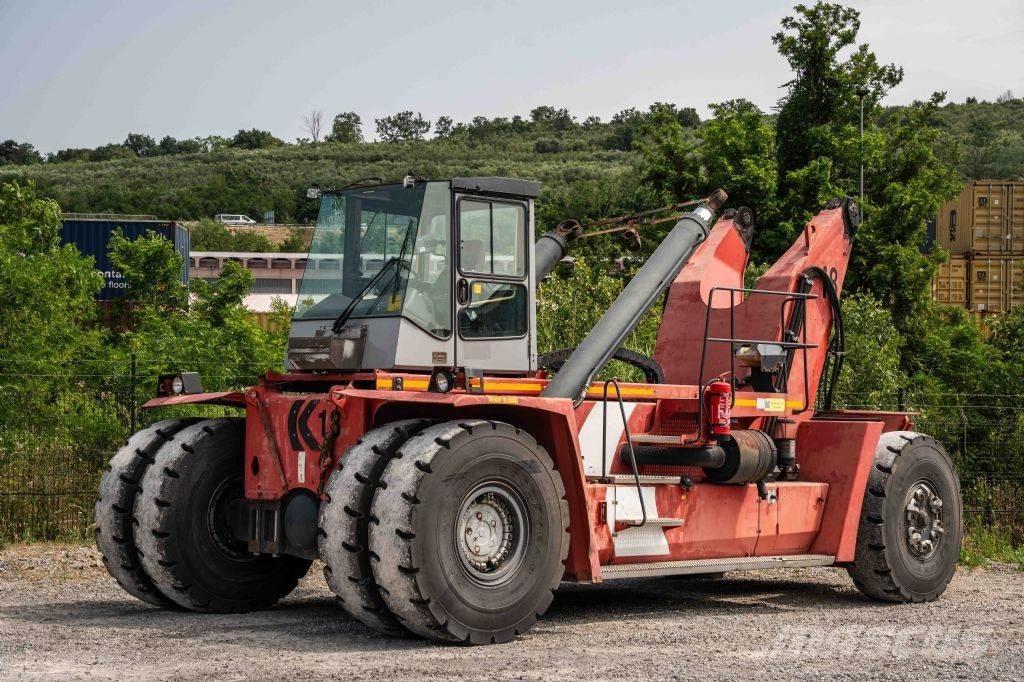 Kalmar DRF450-60S5 Reachstackers