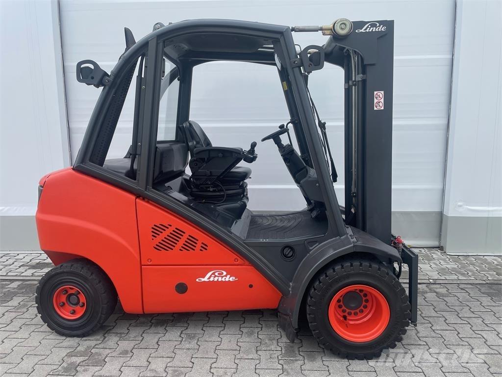 Linde H35D-393 Diesel trucks