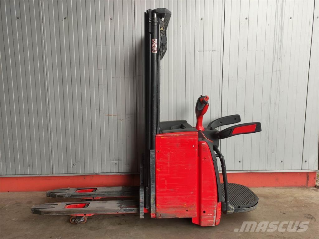 Linde L14 APi Pedestrian stacker