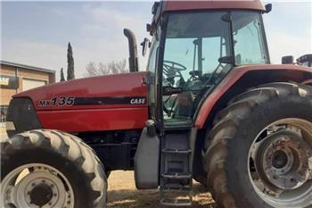 Case IH Magnum MX135