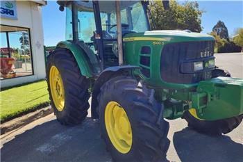 John Deere 6100D T264
