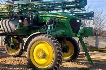 John Deere M4040