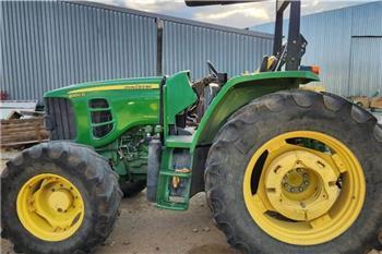 John Deere 6100D