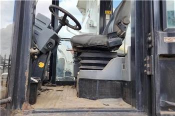 Caterpillar CP533E