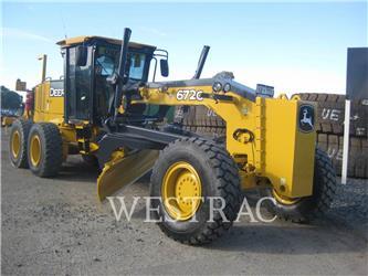 John Deere 672G