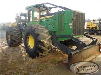 John Deere 748L-II