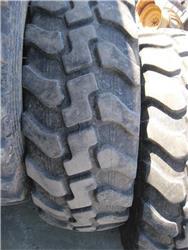 Galaxy 440/80R28