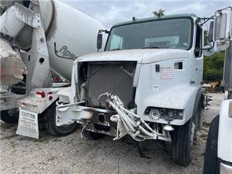Volvo VHD64