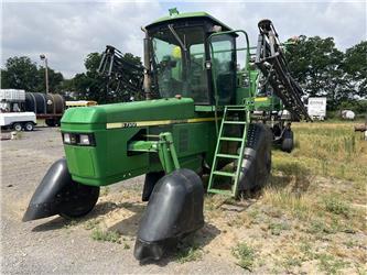 John Deere 6700
