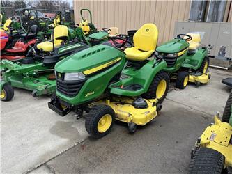 John Deere X590
