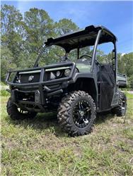 John Deere XUV835M