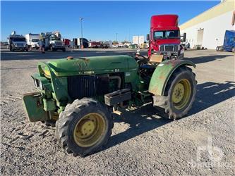 John Deere 2355N
