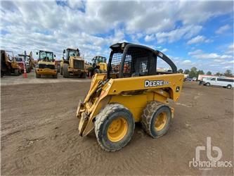 John Deere 332