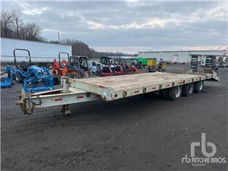 TOWMASTER 29 ft Tri/A