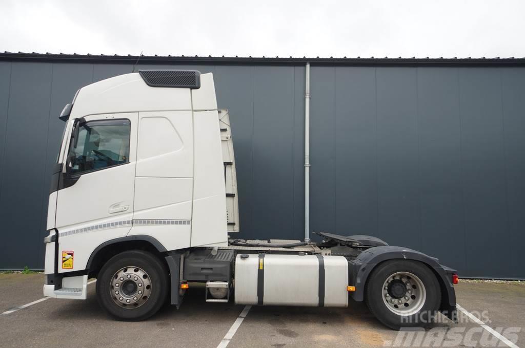 Volvo FH 460 EURO 6 GLOBETROTTER Truck Tractor Units