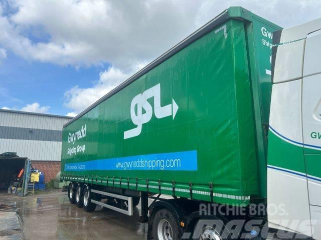 SDC Tri Axle Tautliner/curtainside trailers