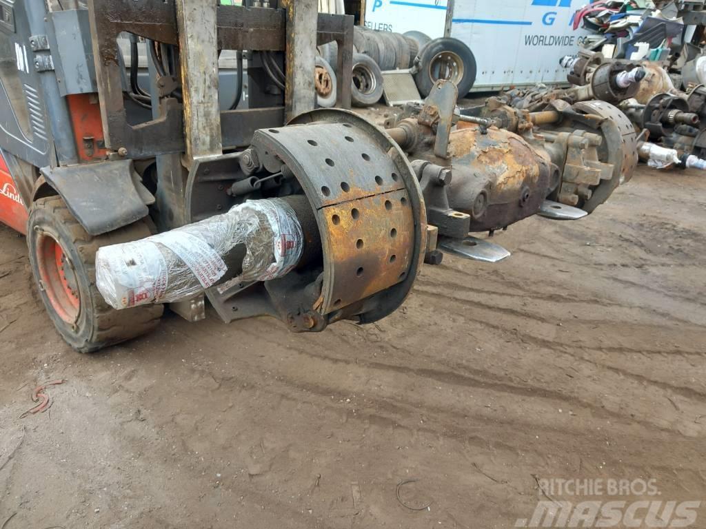 MAN F2000 HD9 middle axle housing Gearboxes