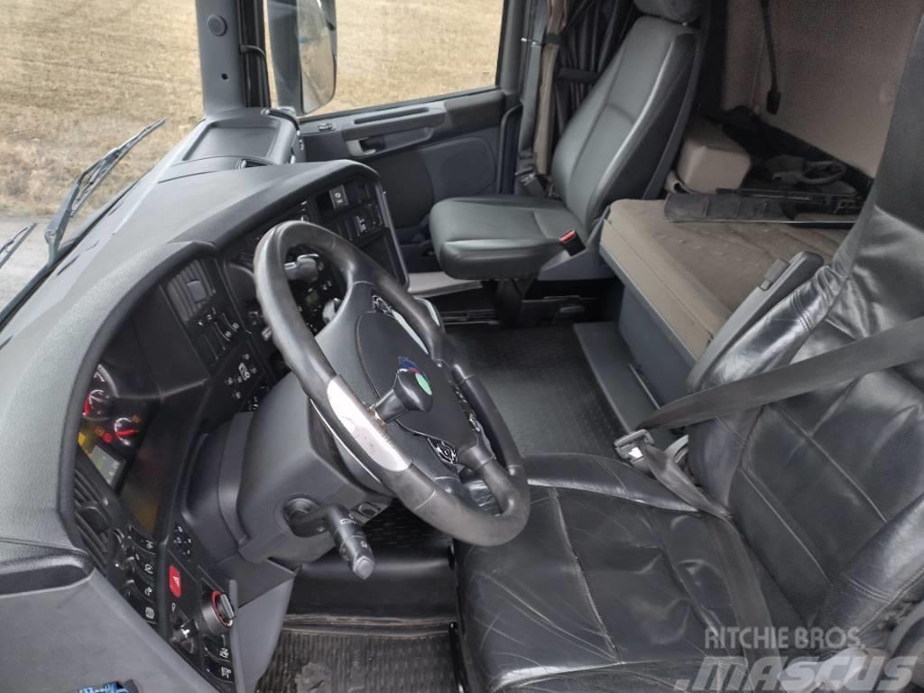 Scania R500 6x2 sivuauk.kori,pl-nostin Van Body Trucks