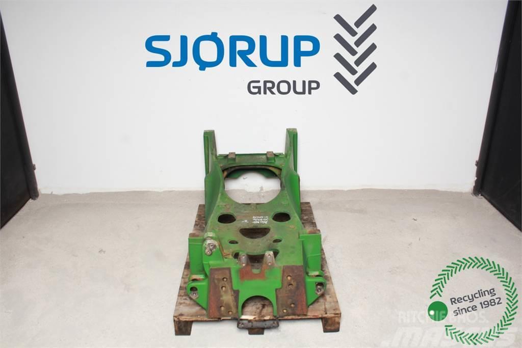 John Deere 7930 Front axle support Chassis