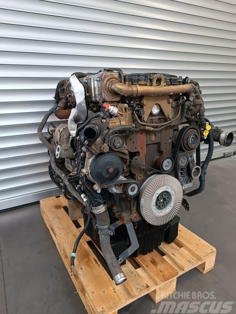 Mercedes-Benz OM936 240 hp E6 Engines