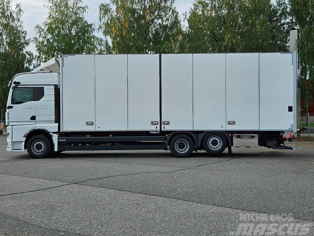 MAN TGX 26.510 6x2-4 LL Piako KSA Van Body Trucks
