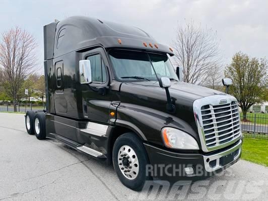 Freightliner Cascadia 125 Truck Tractor Units