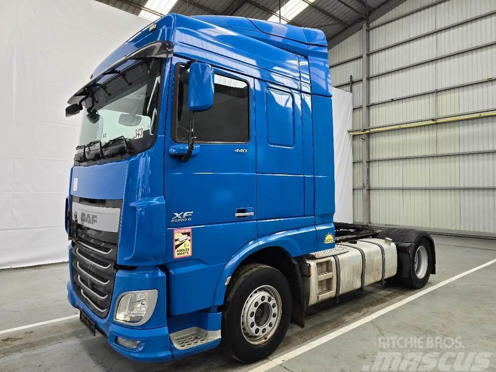 DAF XF 440 EURO 6 / AIRCO Truck Tractor Units