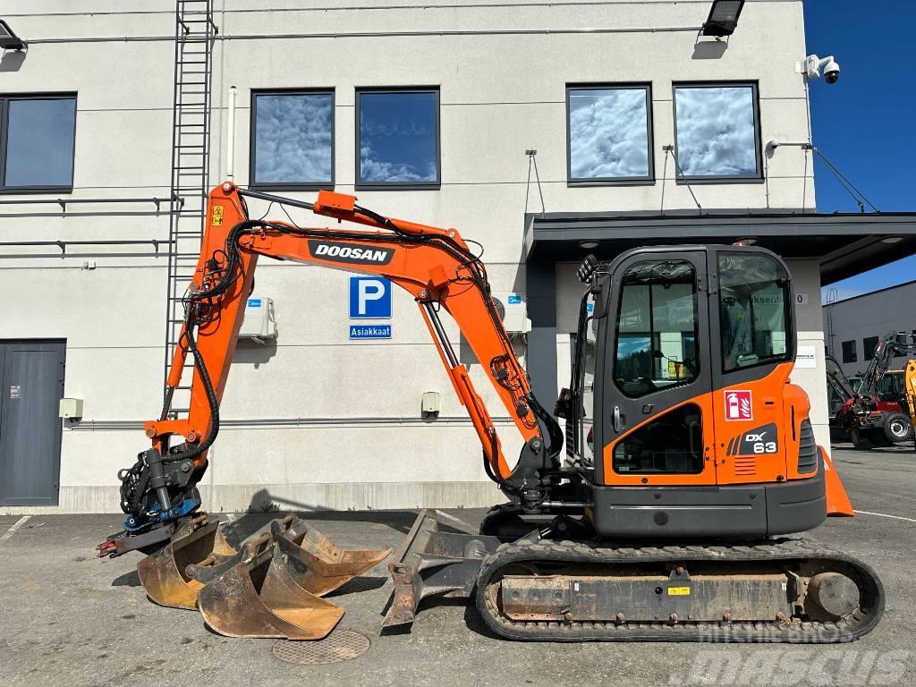 Doosan DX63R PYÖRITTÄJÄLLÄ Mini excavators < 7t (Mini diggers)