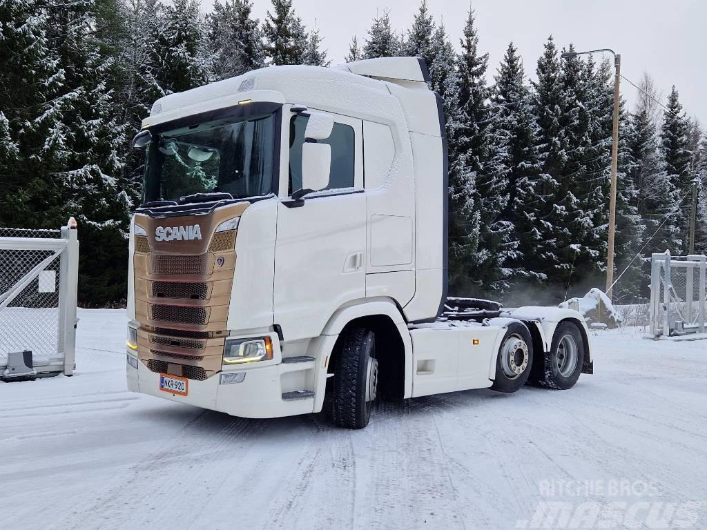 Scania S500 6x2/4 Truck Tractor Units