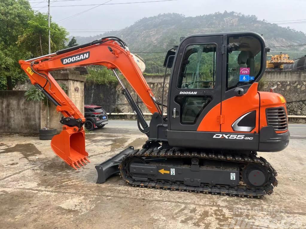 Doosan DX55-9C Mini excavators < 7t