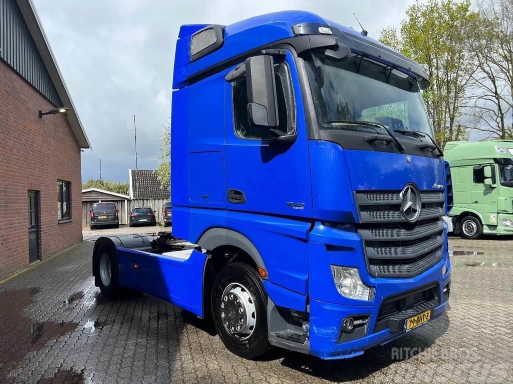Mercedes-Benz Actros 1842 4X2 Streamspace NL Truck Side skirts 8 Truck Tractor Units