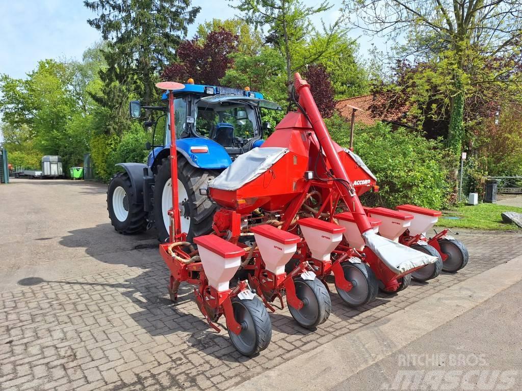 Accord Optima 6 Precision sowing machines