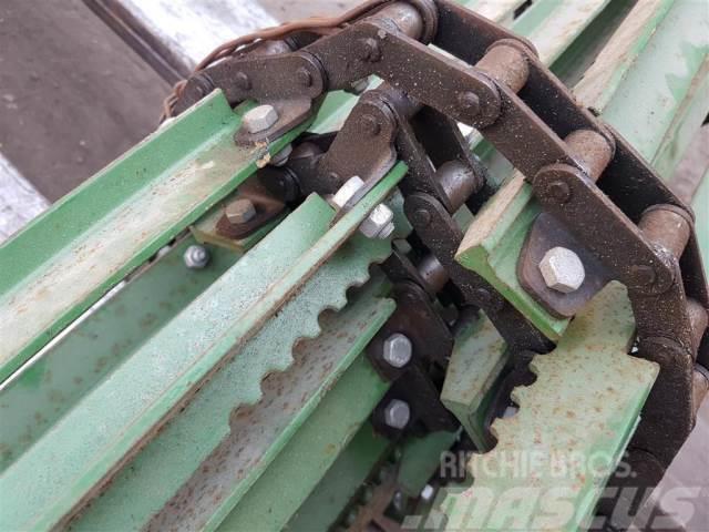 John Deere 1075 Combine harvester spares & accessories