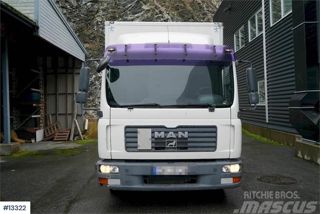 MAN TGL 8.210 Box truck w/ Zepro Lift Van Body Trucks
