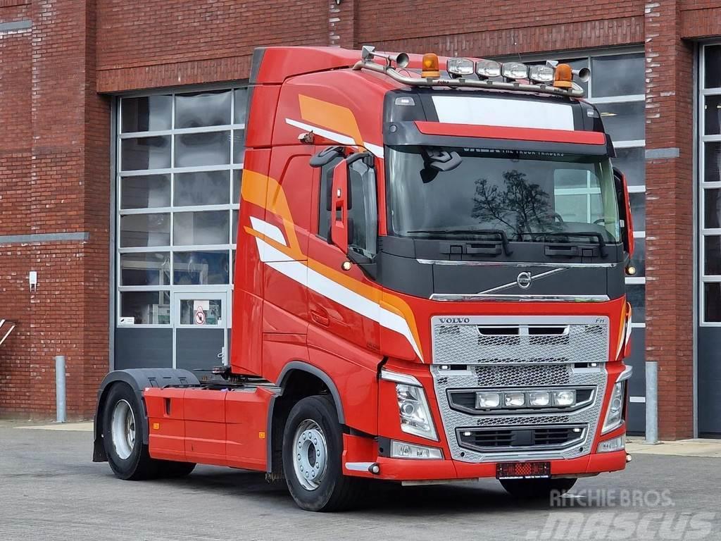 Volvo FH 13.460 Globetrotter 4x2 - Full spoiler - Low KM Truck Tractor Units