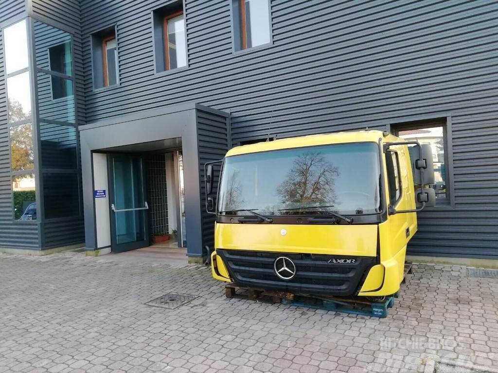 Mercedes-Benz ATEGO AXOR 6 CYLINDERS EURO 4 EURO 5 Cabins and interior