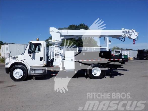 Altec DL45TB Truck mounted aerial platforms