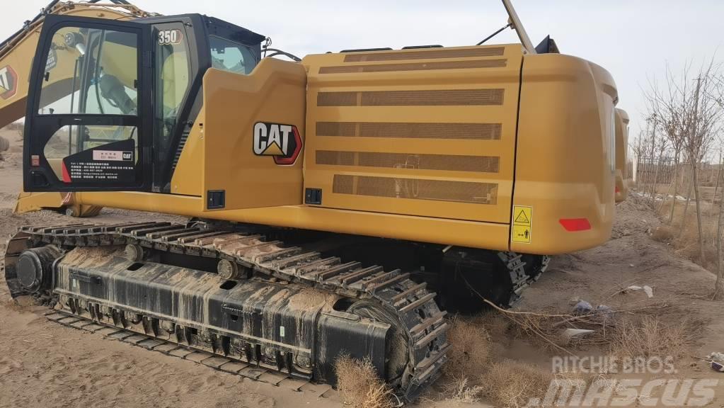 CAT 2022 CAT 350 Wheeled excavators