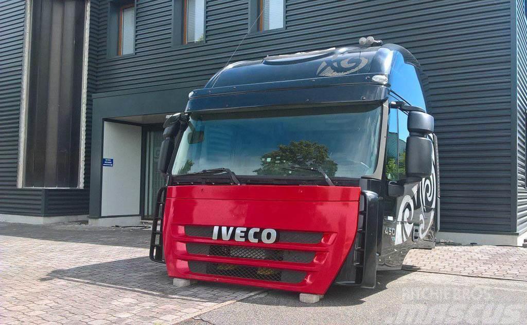 Iveco STRALIS AS Euro 5 Cabins and interior
