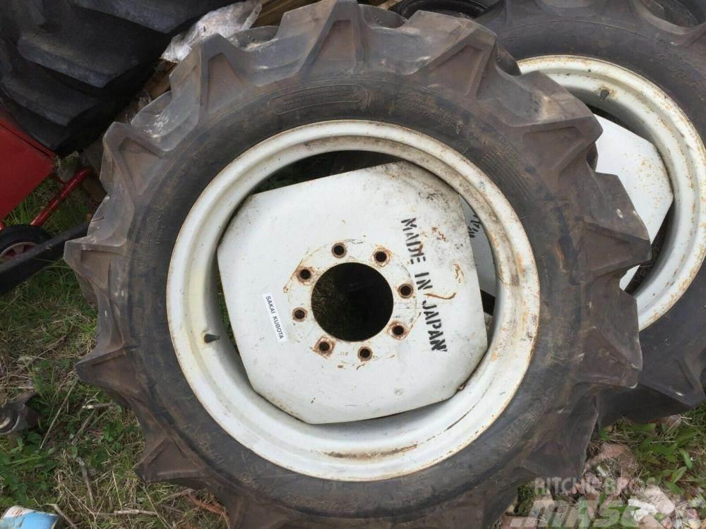  Tractor Tyres 9.5 - 24 - Japanese Other