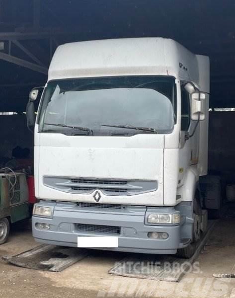 Renault 420 DCI Truck Tractor Units