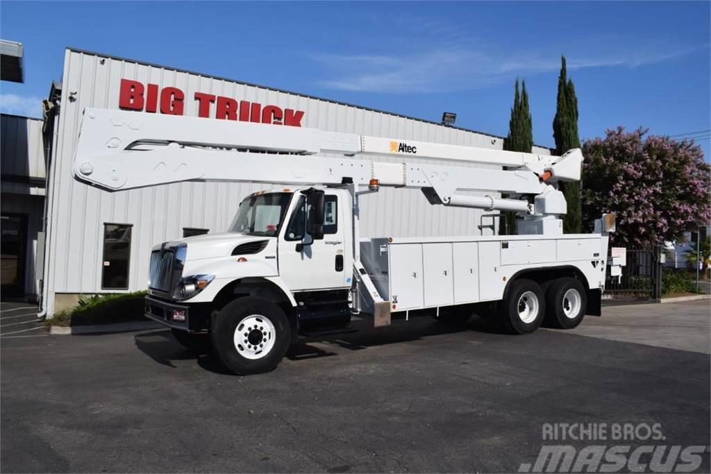 Altec A77T Truck mounted aerial platforms