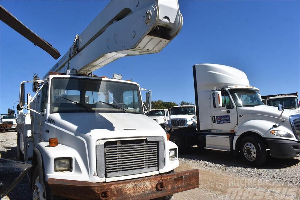 Altec A77T Truck mounted aerial platforms
