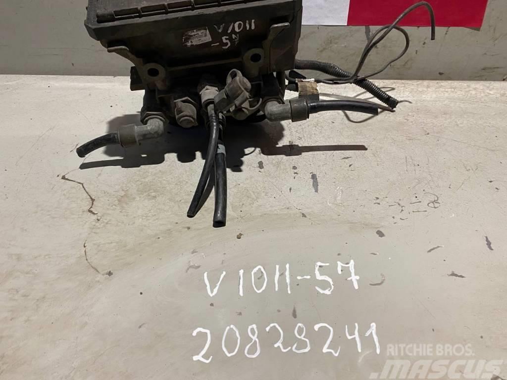 Volvo FH13 EBS VALVE 20828241 Gearboxes