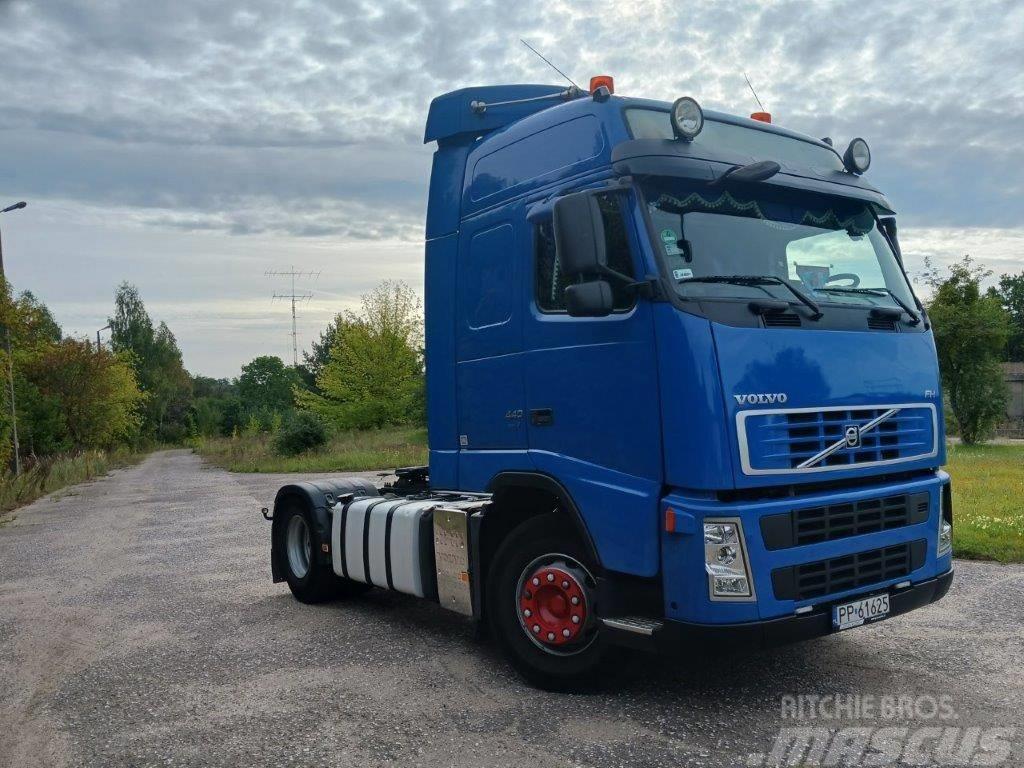 Volvo FH 12 440 Truck Tractor Units
