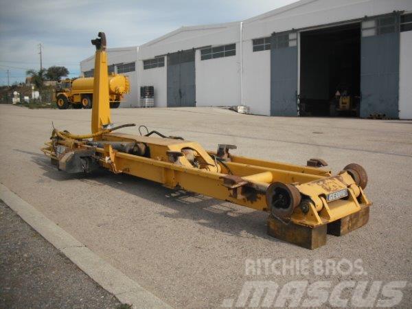 Volvo A25C hook lift system Articulated Haulers