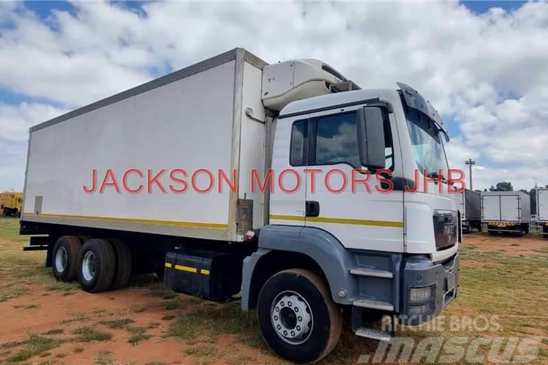 MAN TGS33-360,6x4 DOUBLE DIFF WITH INSULATED BODY Other trucks