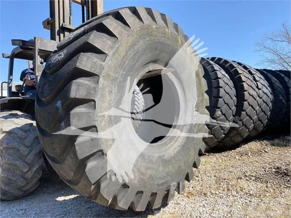 Michelin 33.5R33 Tyres, wheels and rims