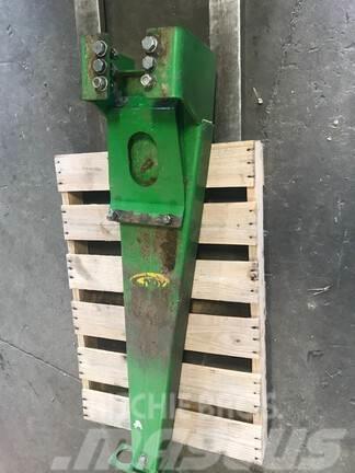 John Deere NDY CBTH-S13 COMBINE REAR HITCH Combine harvester spares & accessories