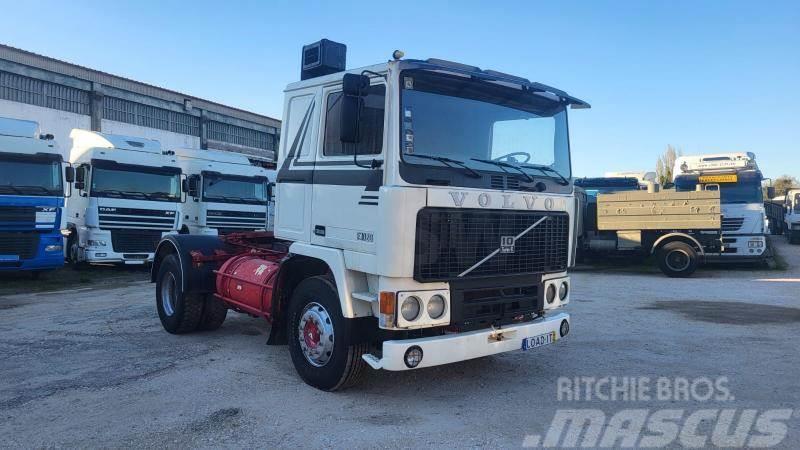 Volvo F1020 Oldtimer Truck Tractor Units